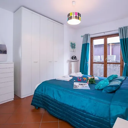 Sleeps 9 Pool Апартаменты